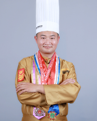 董斌彬-中烹老师
