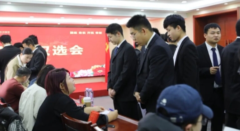 【聚焦职教】职业本科招生规模达到近54万人！高素质技术技能人才如此“捉襟见肘”？